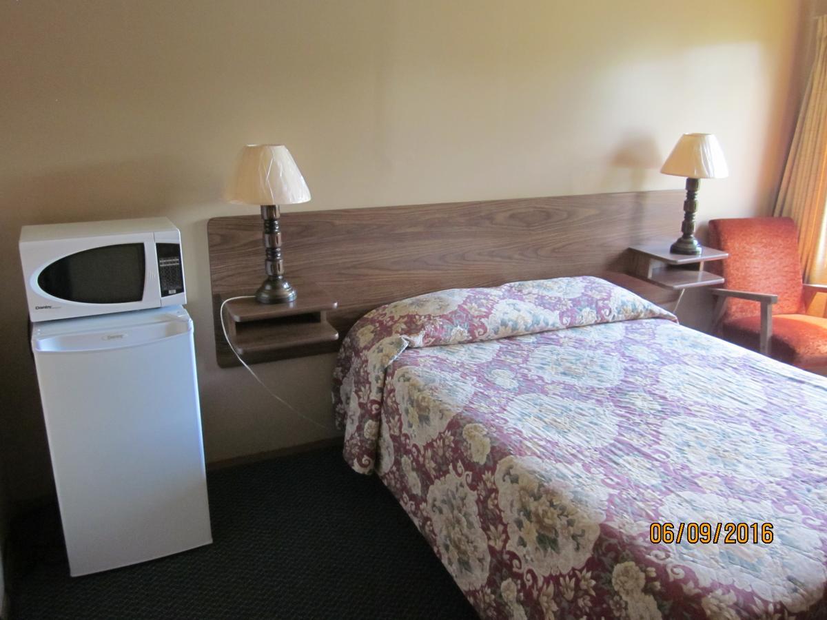 Valleyview Motel ウィリアムズ・レイク エクステリア 写真